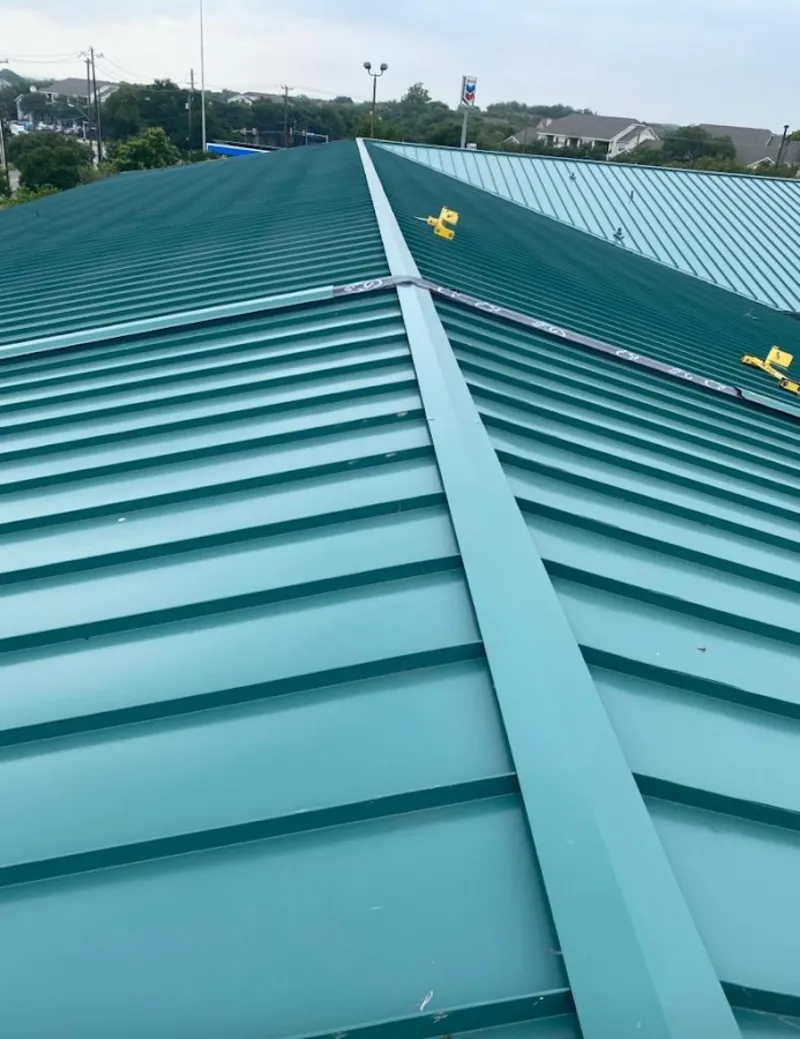 Green commercial metal roof ridge and valley for Metal Roof Repair in Kahaluu-Keauhou